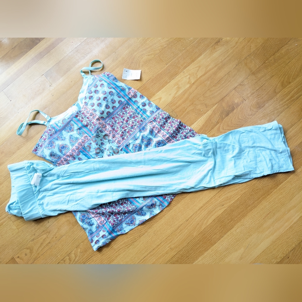 Motherhood maternity pajamas set. Size small. With tags.